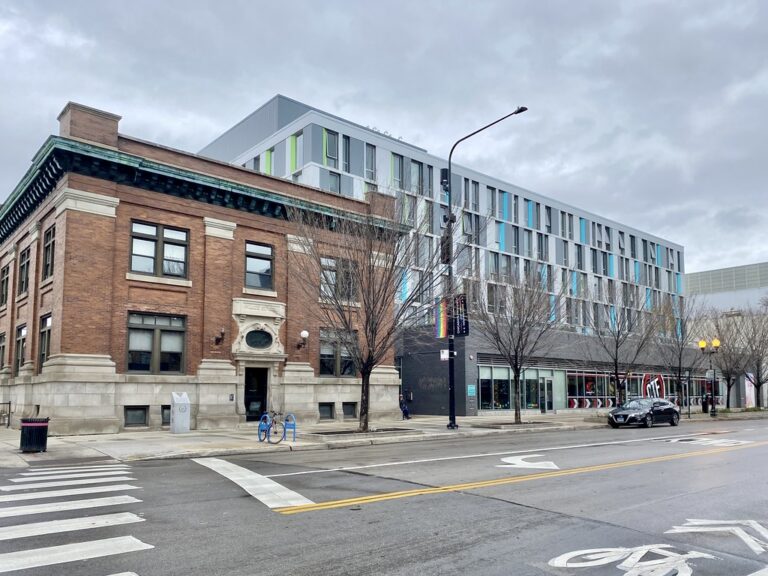 Chicago Police 19th District (Town Hall) Station